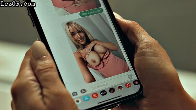 Брюнетка лижет подругу и готовится к 69 с ней.