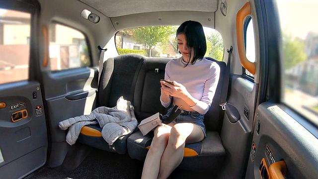 Sexy 21yo car babe drilled in wet pussy by big white dick