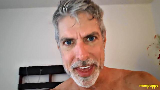 Lunatic Giant Shrinks His Hookup - Richard Lennox