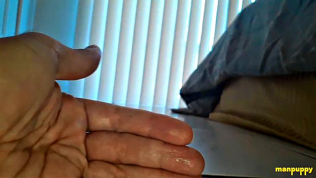Lunatic Giant Shrinks His Hookup - Richard Lennox