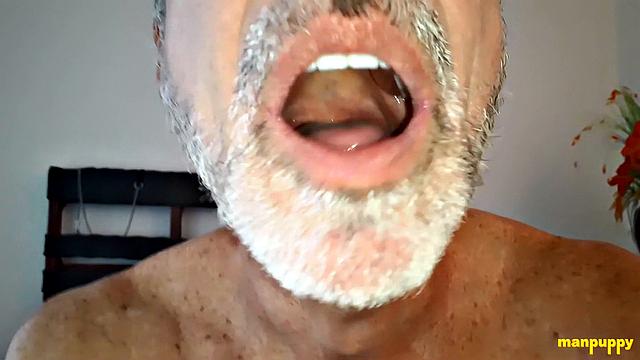Lunatic Giant Shrinks His Hookup - Richard Lennox