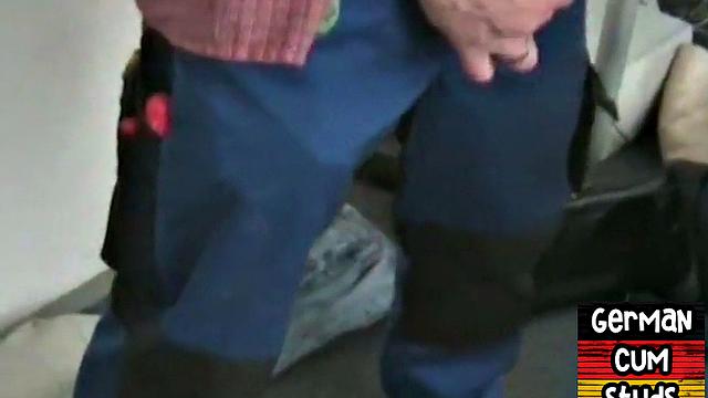 German amateur top 3some fucks bottoms till cumshot on their ass