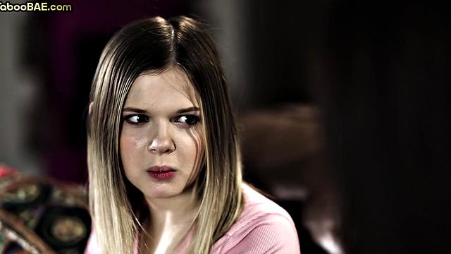 Petite lesbo facesitting a busty MIL