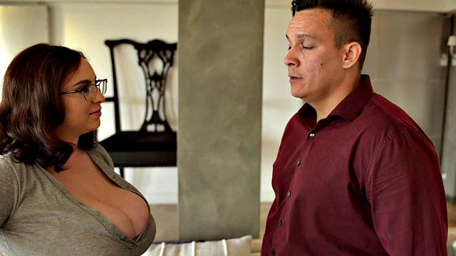 Milly Marks: Real Estate Agent With Rack