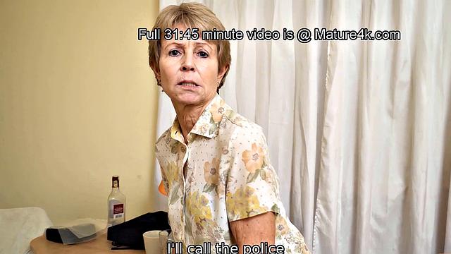 MATURE4K. Guy satisfies mature woman in stockings after chores.