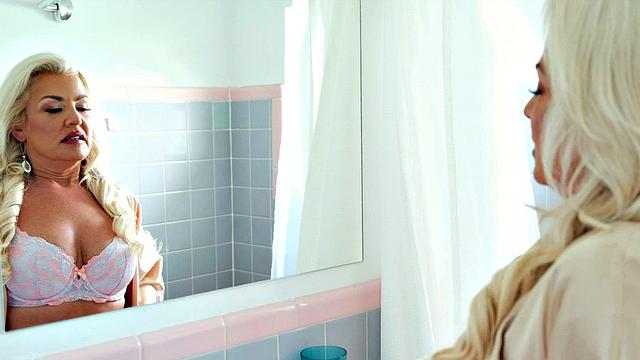 Taylor Leigh bangs her stepson