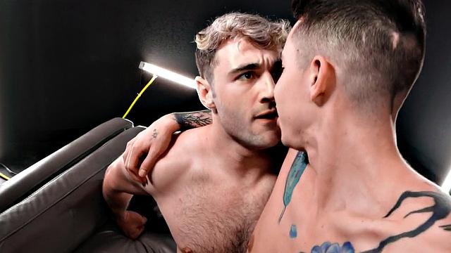 Inked jock sucked off before breeding in raw couple