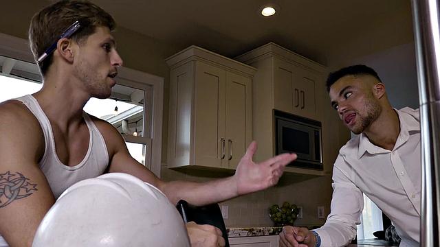 Tattooed bottom barebacked till cumshot at home