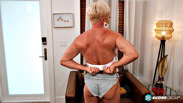 Meet Jean Lo, our newest sexy senior