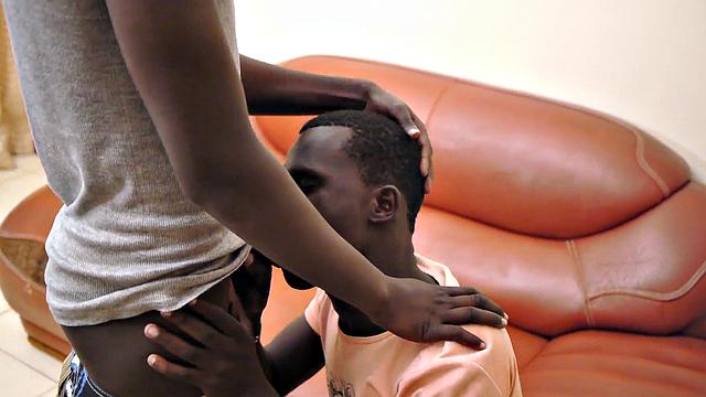 African real amateur twink surrenders in anal pleasure