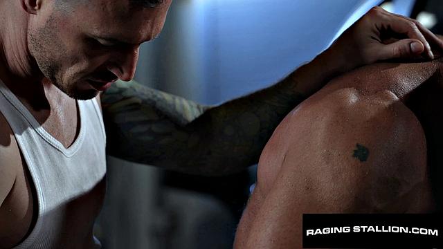 Big Cocked Jock Fucks Gurtihe Mechanic - Derek Kage, Greg Dixxon - Ragingstallion