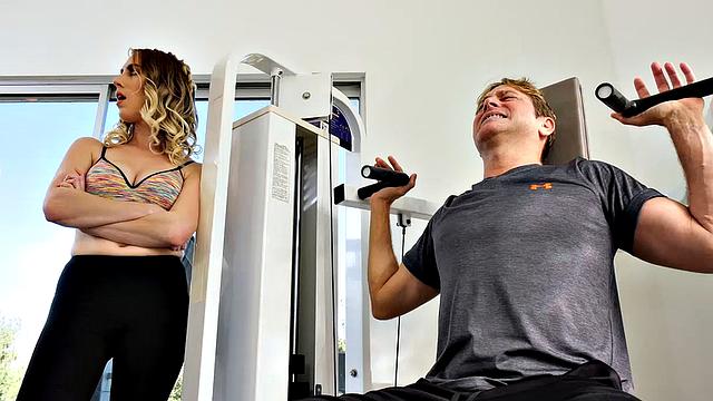 смотри, как cadence lux трахается с любовником при муже