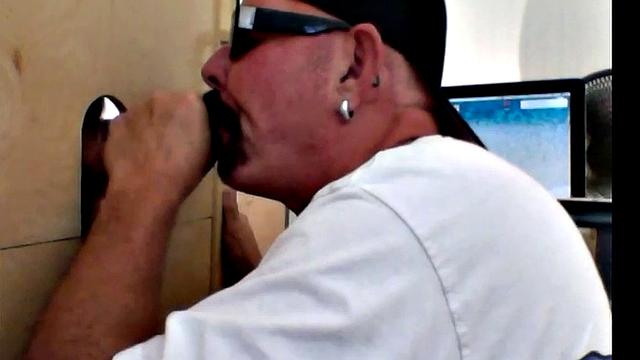 Thanksgiving Gloryhole Blowjob Scene