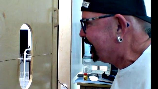 Thanksgiving Gloryhole Blowjob Scene