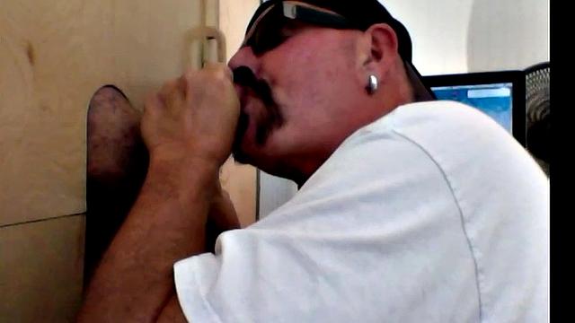 Thanksgiving Gloryhole Blowjob Scene
