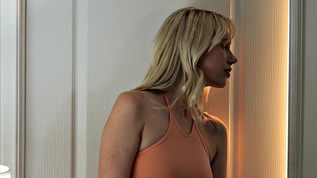 Sexy Gf Cheats With Hot Horny Babe - Girlfriendsfilms