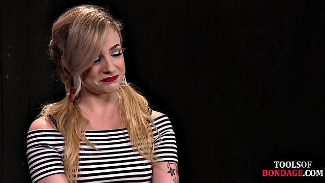 BDSM sub babe gets her ass toyed