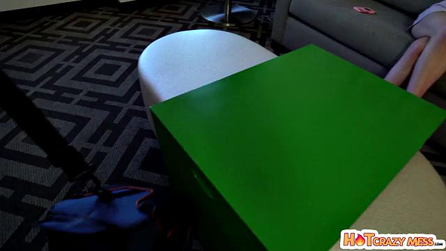 In home hookup - S6:E2