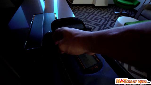 In home hookup - S6:E2