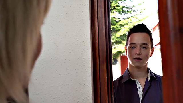 Pierced cougar drilled by big cock in doggystyle