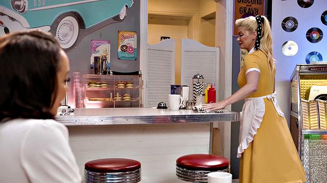 GIRLSWAY - Vintage Waitress MILF Serene Siren Goes Wild On Last Petite Customer Alexis Tae