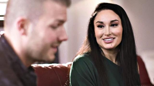 Slutty babe enjoys fucking in wet pussy with wild partner