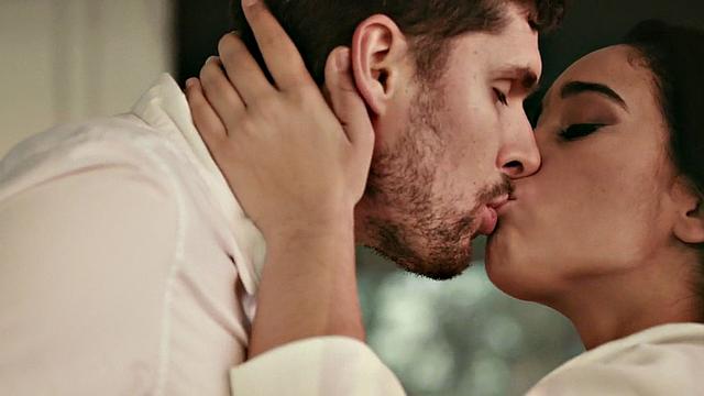 Big booty bae enjoys fucking in pussy with nasty fucker