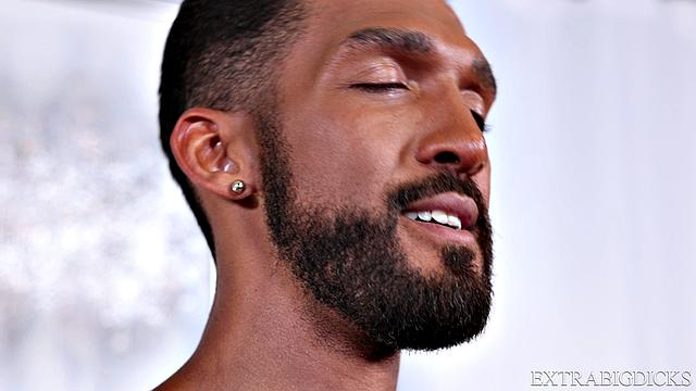 Use My Hole With Big Dick!