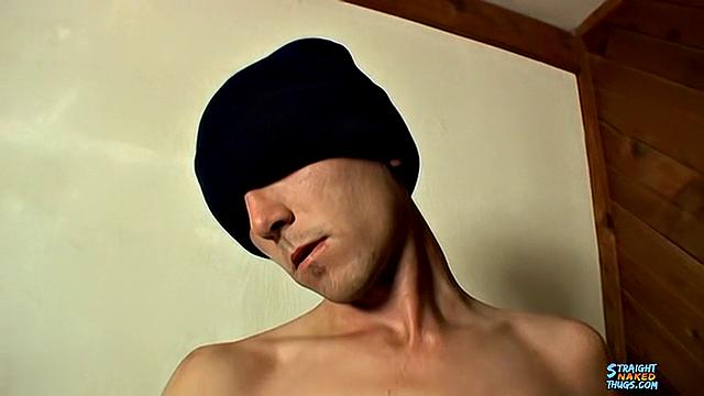 Аарон: мальчик с большим членом