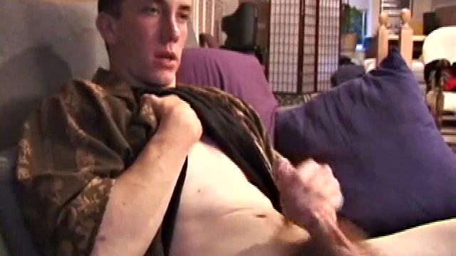 Amateur Derek strokes his thick cock for the camera