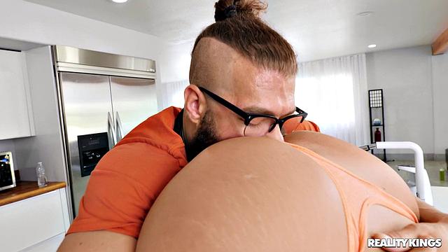 Stop Gaming and Fill my Holes!