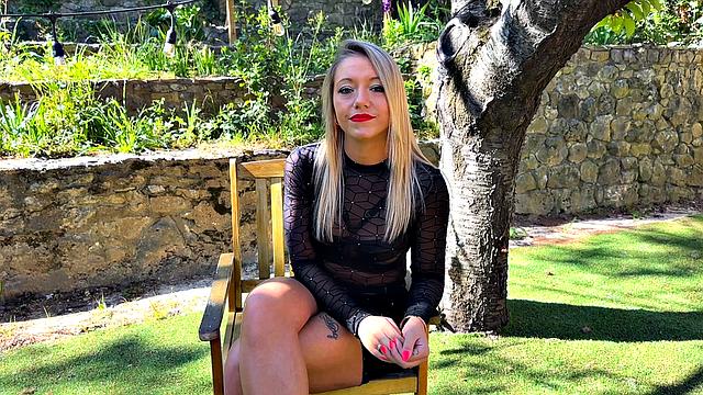 эшли сосёт мужу и глотает сперму