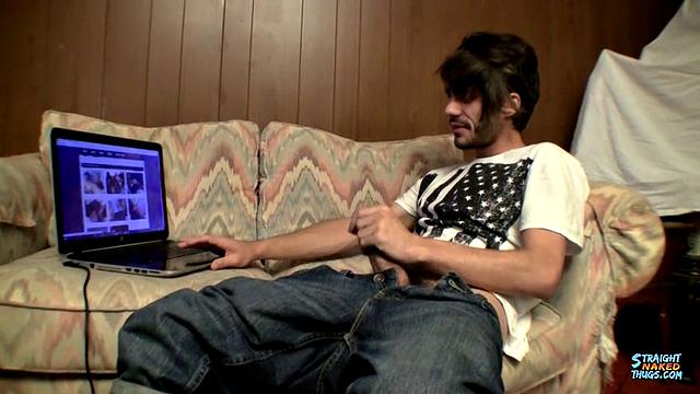 Devin Reynolds Enjoys His Own Porn