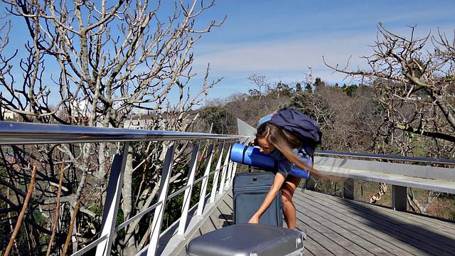 Sucking and Fucking a Stranger