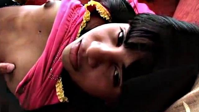 A kinky amateur teen get her tight pussy pounded after fingering her bald pussy and feet