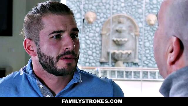 похотливая мачеха заводит пасынка на семейной терапии