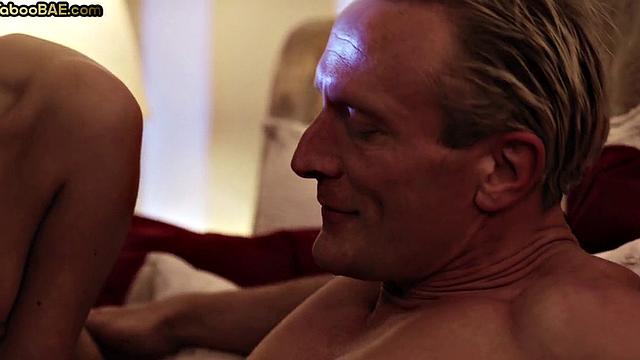 Petite 21yo babe cocksucking lover before doggystyled