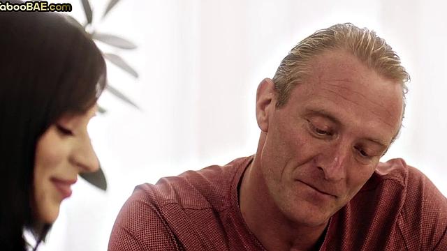 Petite 21yo babe cocksucking lover before doggystyled