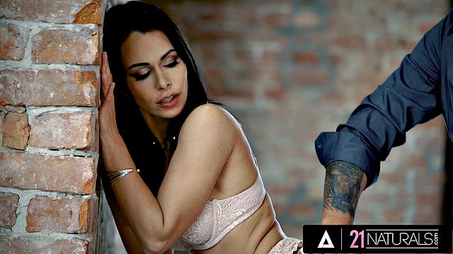 21 NATURALS - Lingerie-Clad Jessy Jey Surrenders to Anal Bliss with Her Hung Boss