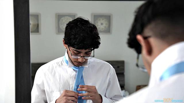 Stepmom's Black Dress - S3:E2