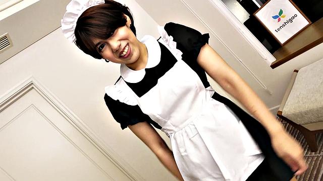 It's a nice day for Hinata Nanase to cheat by sucking cock!