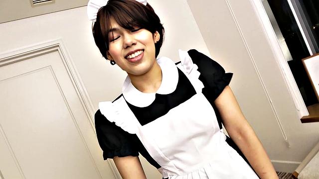 It's a nice day for Hinata Nanase to cheat by sucking cock!