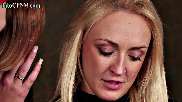 Cockhungry babes wanking lucky guy