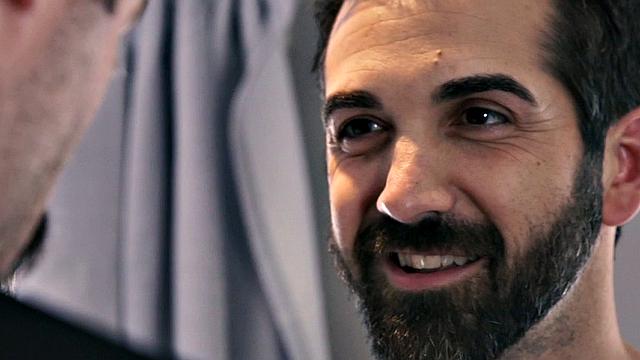 жена кайфует от массажа и двойного проникновения