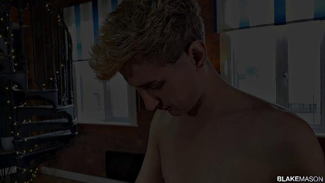 Felix Takes 8 Incges Of Meat! - Austin Greenwood &amp;amp; Felix Hanan