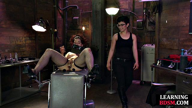 BDSM Lesbian pussytoying her GF