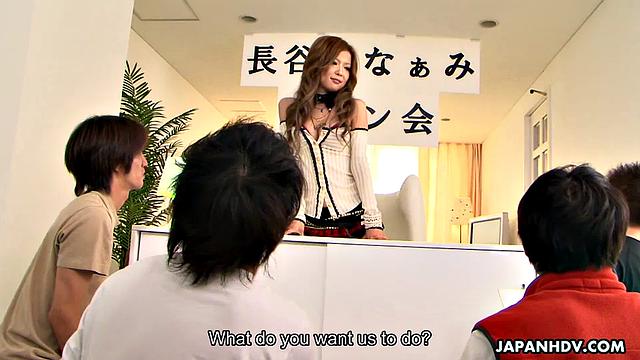 Japanese Naami Hasegawa group fucked