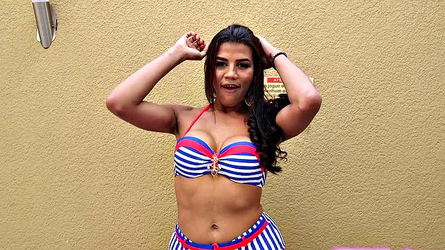 Curvy Latina flaunts her curves & masturbates with a big dildo outdoors