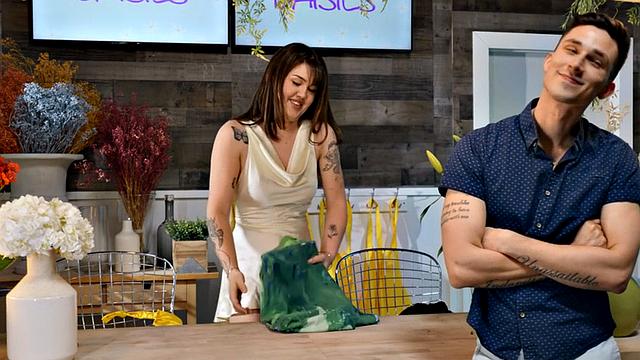 Busty tattooed transgender babe in threesome