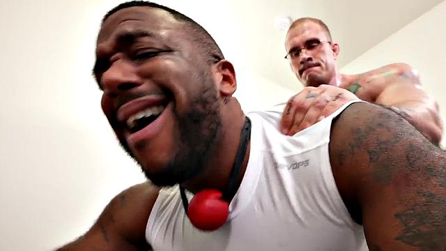 Mesmerized Black sub fucked in office by dom hunk